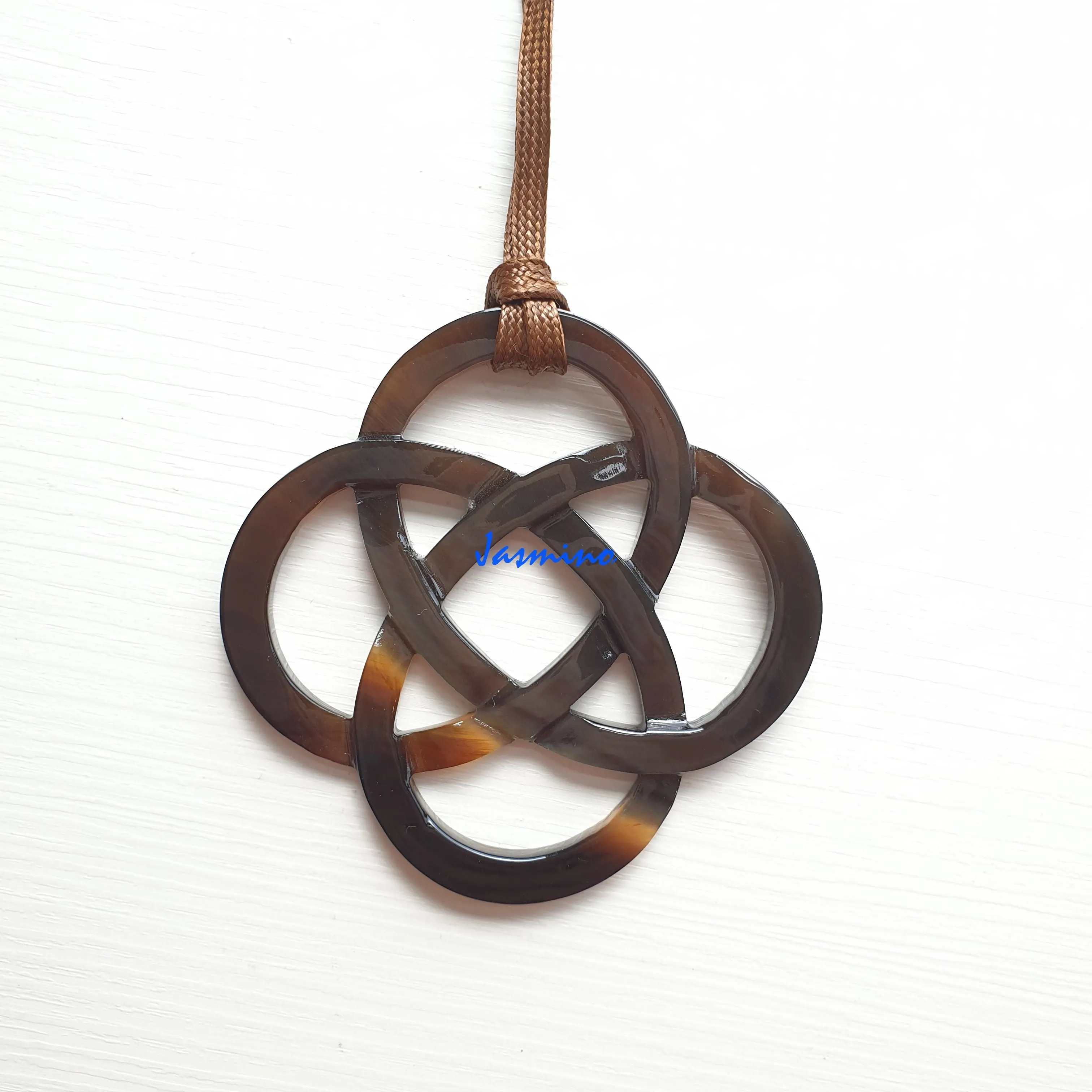 Elegant Handmade Pendant J17397,  Buffalo Horn Product from Vietnam