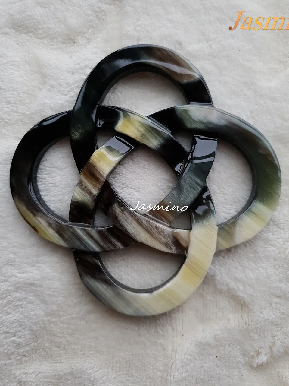 Elegant Handmade Pendant J17397,  Buffalo Horn Product from Vietnam