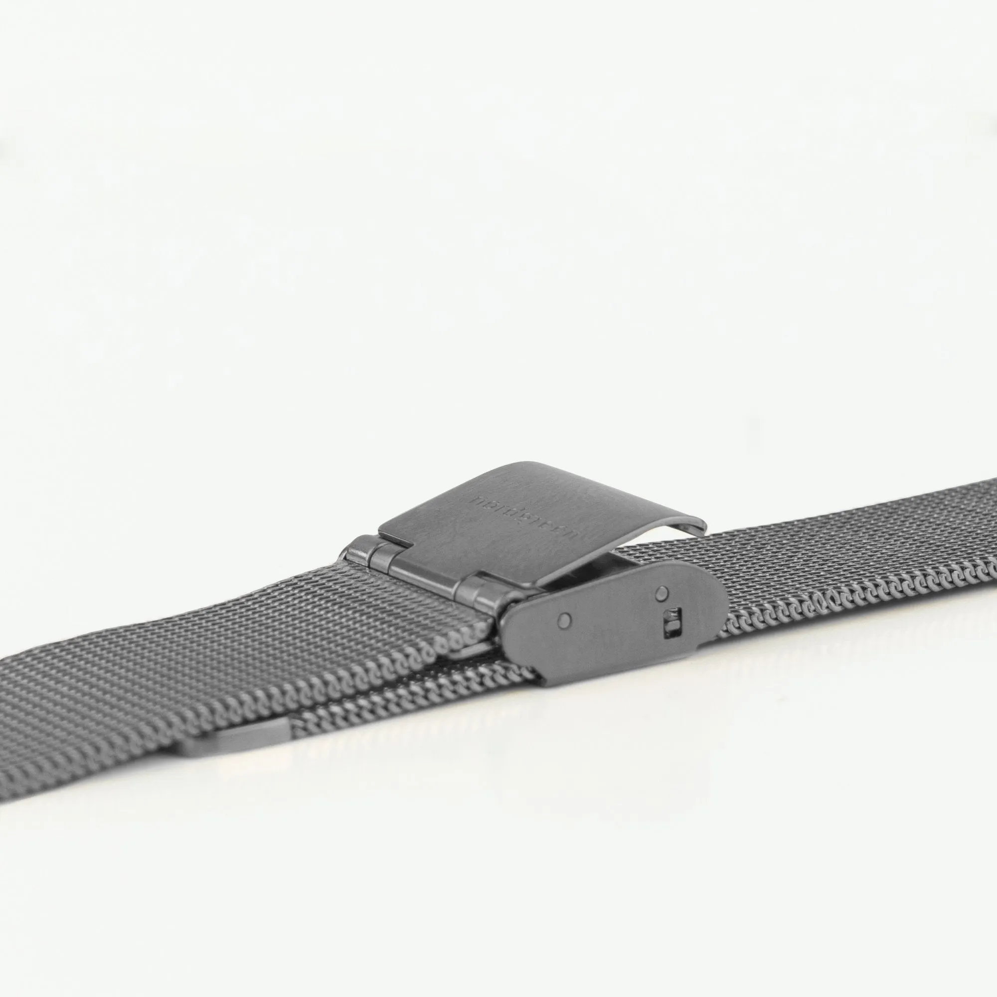 Native | Black Dial - Mesh